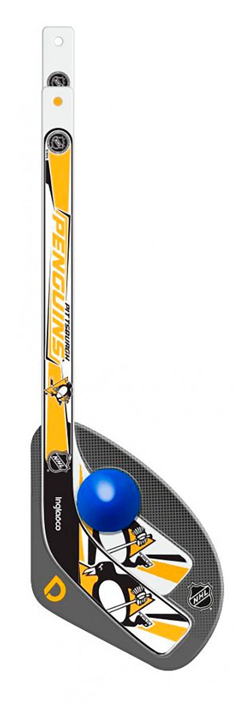 2 Mini Sticks and a Foam Ball - Penguins
